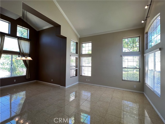 Detail Gallery Image 9 of 28 For 37 via Gatillo, Rancho Santa Margarita,  CA 92688 - 3 Beds | 2/1 Baths