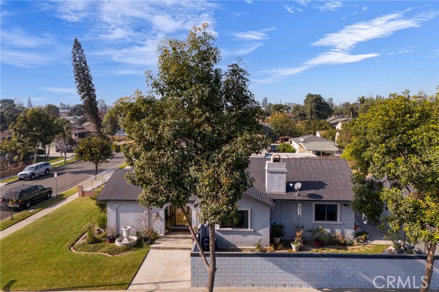 Detail Gallery Image 3 of 33 For 6317 Pico Vista Rd, Pico Rivera,  CA 90660 - 3 Beds | 3 Baths