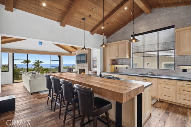 444 De Sola, Corona del Mar CA: https://media.crmls.org/medias/70fb0cff-fd52-48bc-b863-3f5a0db995ff.jpg