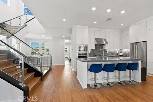 Detail Gallery Image 26 of 54 For 200 Newton, Lake Forest,  CA 92630 - 5 Beds | 4 Baths