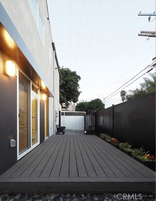 Detail Gallery Image 11 of 73 For 3625 9th Ave, Los Angeles,  CA 90018 - – Beds | – Baths