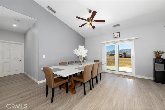 14625 Olema Road, Apple Valley CA: https://media.crmls.org/medias/70fbe150-9a43-483a-8ef5-360193ab2844.jpg