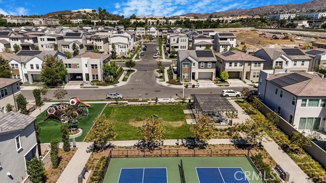 Detail Gallery Image 25 of 25 For 280 Brackens, Lake Forest,  CA 92630 - 4 Beds | 4 Baths