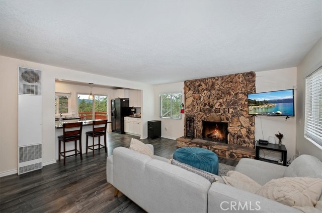 490 Vista, Big Bear Lake, CA 92315