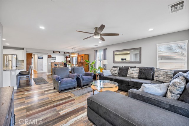 Detail Gallery Image 18 of 40 For 3319 Appalachian, Perris,  CA 92570 - 4 Beds | 2 Baths