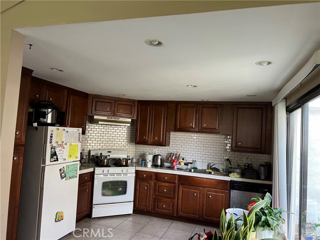 Detail Gallery Image 14 of 31 For 9069 Collier Ln #45,  Westminster,  CA 92683 - 3 Beds | 2 Baths