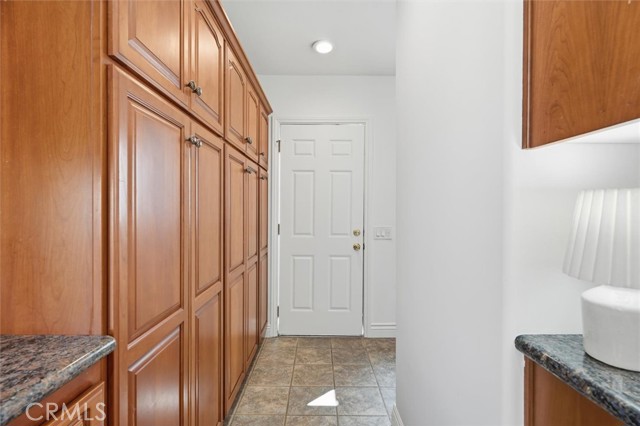 Detail Gallery Image 20 of 53 For 11916 Oxford Ave, Hawthorne,  CA 90250 - 3 Beds | 2 Baths