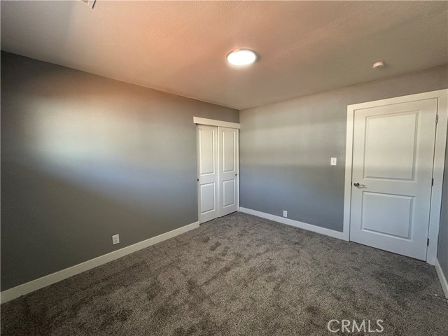 Detail Gallery Image 7 of 19 For 949 B St, Yuba City,  CA 95991 - 3 Beds | 2 Baths