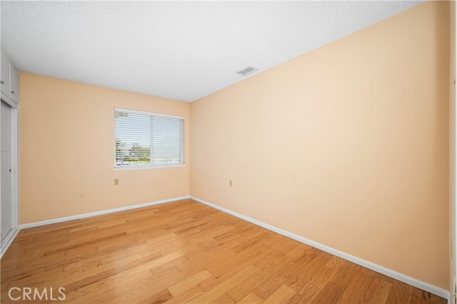 Detail Gallery Image 22 of 35 For 1980 Mckinney Way 13p,  Seal Beach,  CA 90740 - 2 Beds | 2 Baths