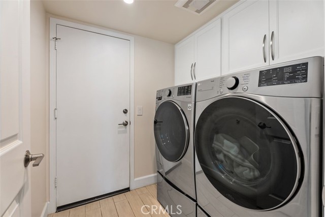 Detail Gallery Image 23 of 47 For 43 Gannet Ln, Newport Beach,  CA 92660 - 3 Beds | 2/1 Baths