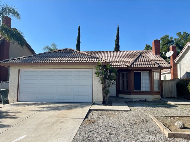 Image 2 for 11474 Teak Ln, Fontana, CA 92337