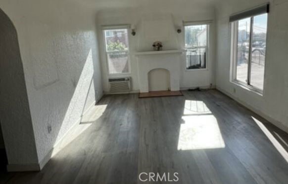 Detail Gallery Image 1 of 15 For 1770 Hauser Bld, Los Angeles,  CA 90019 - 3 Beds | 2 Baths