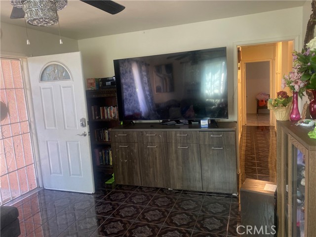 802 Rama Dr., La Puente CA: https://media.crmls.org/medias/7101d6f6-d4e2-4c89-8ef2-1df8eb31c647.jpg