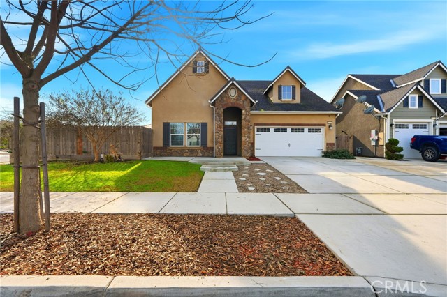 Detail Gallery Image 2 of 57 For 3725 W Clinton, Visalia,  CA 93291 - 4 Beds | 2/1 Baths