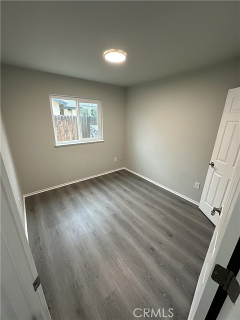 Detail Gallery Image 6 of 13 For 13746 Walker, –,  CA 93202 - 4 Beds | 2 Baths