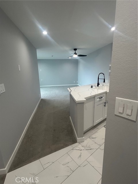 620 The Village, Redondo Beach CA: https://media.crmls.org/medias/710326a0-2ae6-43cf-8032-70c2ede9f604.jpg