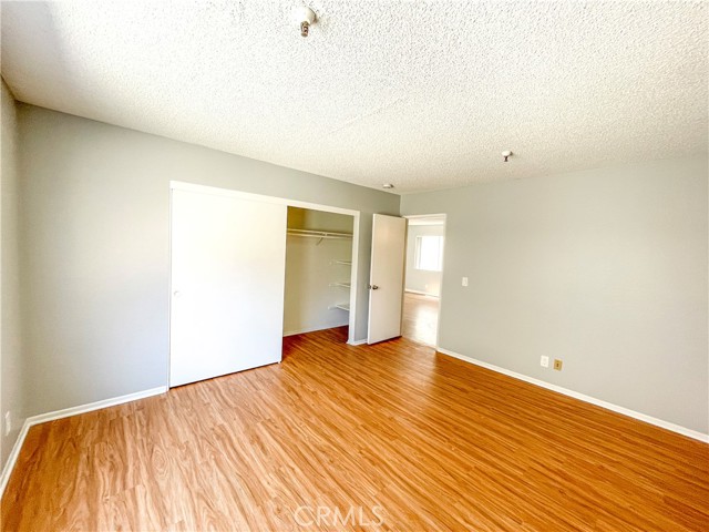Detail Gallery Image 5 of 11 For 13535 Yukon Ave #28,  Hawthorne,  CA 90250 - 1 Beds | 1 Baths
