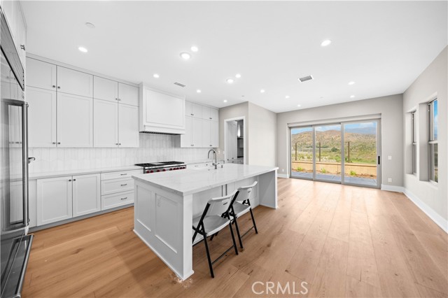 130 Mossvine, Irvine CA: https://media.crmls.org/medias/7103ebfd-26c1-493b-ade9-7876def95e6a.jpg