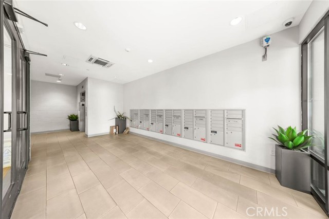 Detail Gallery Image 9 of 15 For 2402 Nolita, Irvine,  CA 92612 - 3 Beds | 3 Baths