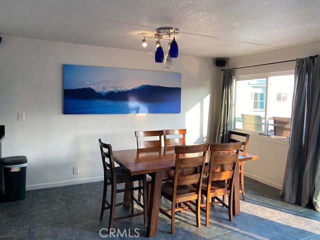 4704 Seashore Drive, Newport Beach CA: https://media.crmls.org/medias/7105ac71-7589-44cf-93d0-5ca4d9fae42c.jpg