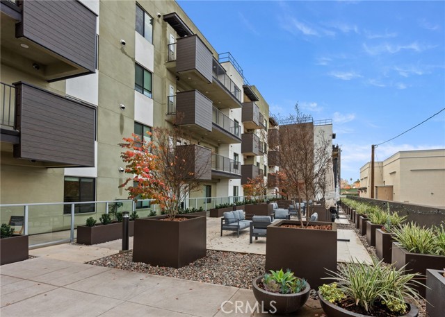 Detail Gallery Image 10 of 50 For 419 N Chandler Ave #607,  Monterey Park,  CA 91754 - 2 Beds | 2/1 Baths