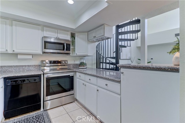 Detail Gallery Image 11 of 42 For 4132 E Mendez St #302,  Long Beach,  CA 90815 - 1 Beds | 1 Baths