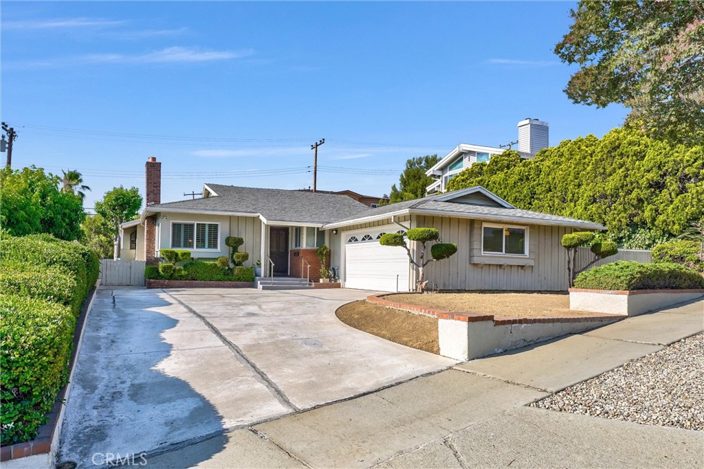 247 Barranca Drive