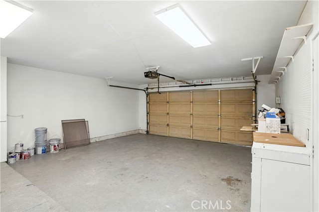 23825 N Canyon Lake Drive, Canyon Lake CA: https://media.crmls.org/medias/71087362-3fb2-42f5-a2e8-70b94a69c21d.jpg