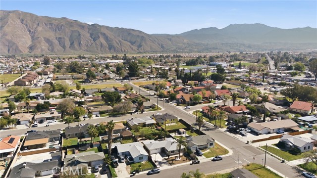 Detail Gallery Image 34 of 39 For 409 W Camellia Way, San Jacinto,  CA 92538 - 4 Beds | 2 Baths