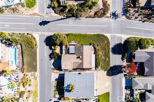 4101 Calle Mayo, San Clemente CA: https://media.crmls.org/medias/71091695-032d-457c-b4ef-c4bce3efbb12.jpg