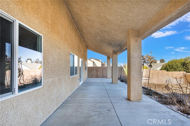 Detail Gallery Image 36 of 46 For 13175 Autumn Leaves Ave, Victorville,  CA 92395 - 5 Beds | 3 Baths