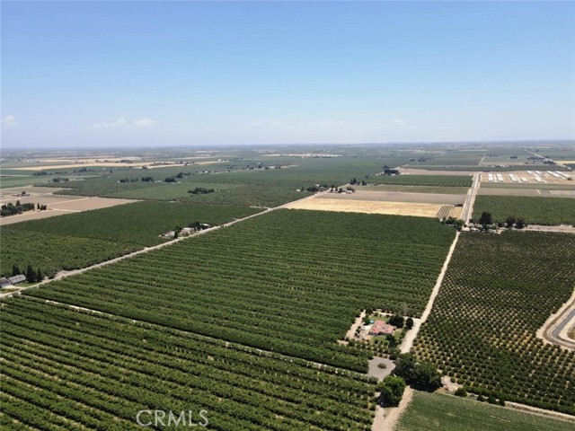14359 Sunset Drive, Livingston CA: https://media.crmls.org/medias/710940e5-c32d-49b5-9767-0cc8921209f2.jpg