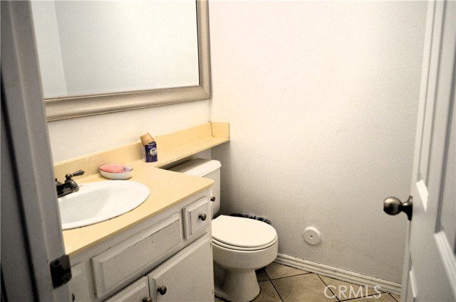 13321 Meyer Road, Whittier CA: https://media.crmls.org/medias/710993e2-aa04-4749-941a-137686710c12.jpg