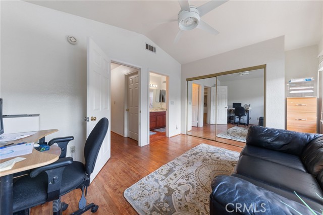 40420 Valiente Drive, Palmdale CA: https://media.crmls.org/medias/7109ad4e-7fbb-4327-8840-49b5ce4c8a68.jpg