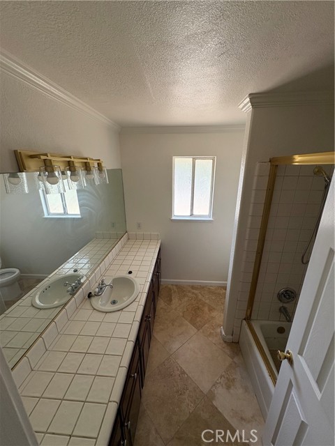 Detail Gallery Image 10 of 11 For 17930 Main St, Hesperia,  CA 92345 - 3 Beds | 2/1 Baths
