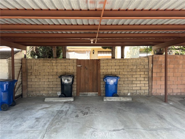 Detail Gallery Image 12 of 17 For 6635 Wilbur Ave #36,  Reseda,  CA 91335 - 3 Beds | 1/1 Baths