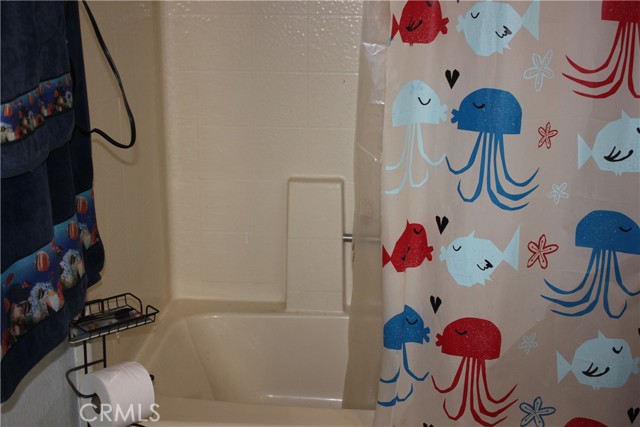 7117 Bonita Avenue, Joshua Tree CA: https://media.crmls.org/medias/710b304b-faed-4124-9593-d32509f9dfc4.jpg