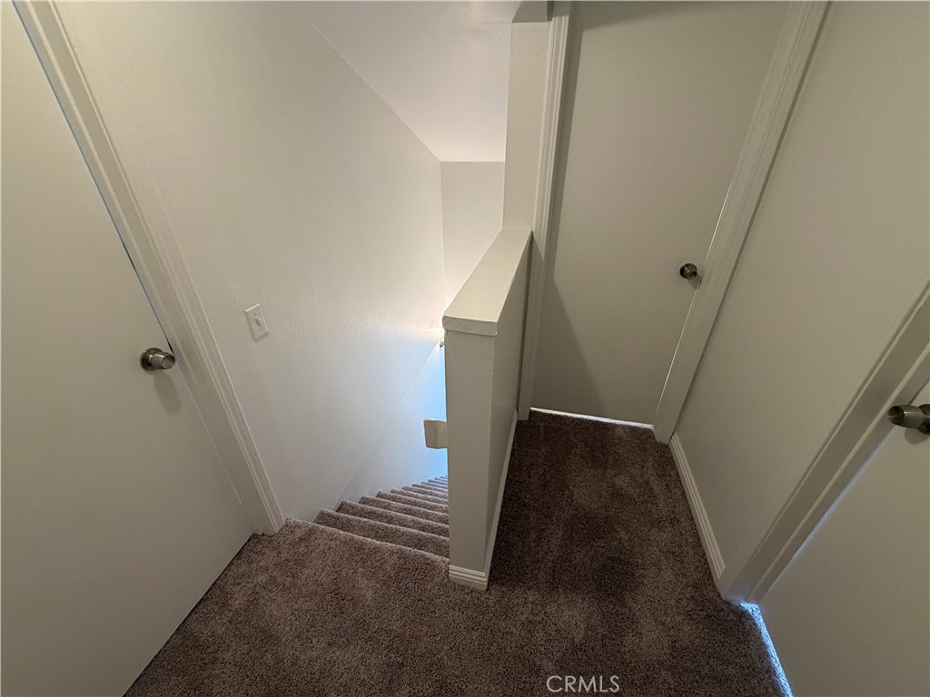 https://media.crmls.org/medias/710c4811-e859-4df9-9ede-6304e57c3479.jpg?preset=X-Large
