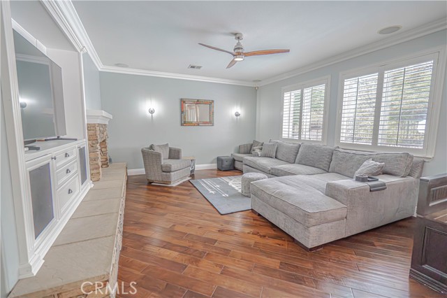 Detail Gallery Image 11 of 63 For 25531 Durant Pl, Stevenson Ranch,  CA 91381 - 5 Beds | 3 Baths