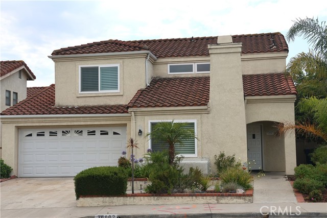 26002 Dundee Drive, Lake Forest CA: https://media.crmls.org/medias/710c74cb-318f-4218-82d4-442f226d6f39.jpg