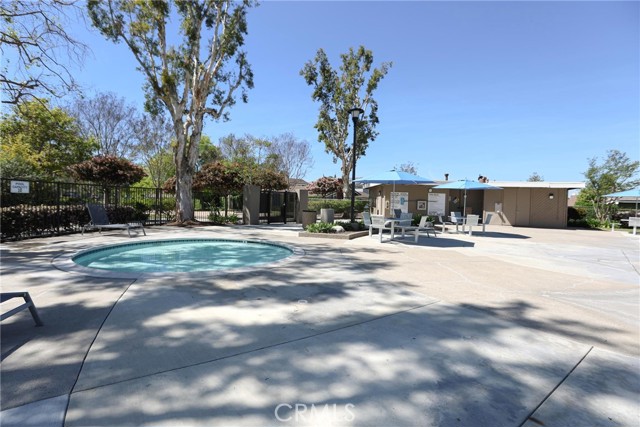 Image 52 of 53 For 12 Silverwood 19