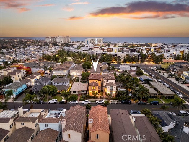 212 Baltimore Avenue, Huntington Beach CA: https://media.crmls.org/medias/710cac41-2418-4a4d-b33a-18b675ffef14.jpg