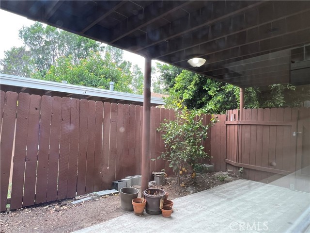 Detail Gallery Image 2 of 6 For 3107 Hollycrest, Los Angeles,  CA 90068 - – Beds | – Baths