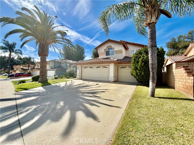 Detail Gallery Image 3 of 48 For 25211 Corte Sombrero, Murrieta,  CA 92563 - 4 Beds | 3 Baths