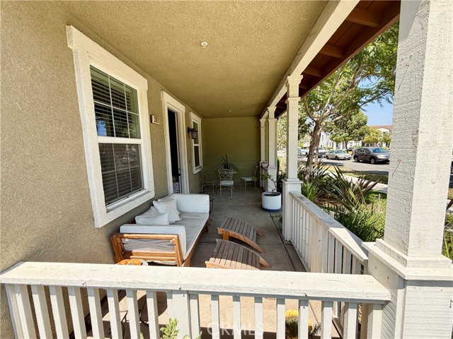 3011 Moss Landing Boulevard, Oxnard CA: https://media.crmls.org/medias/710dc58d-b295-4402-818d-3d2d82752af2.jpg