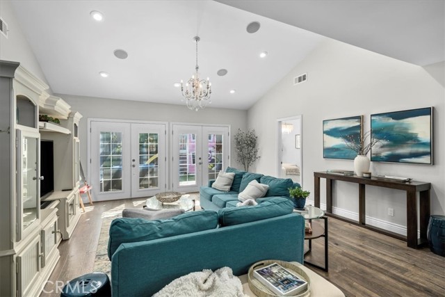 430 Avenue E, Redondo Beach, California 90277, 3 Bedrooms Bedrooms, ,2 BathroomsBathrooms,Residential,Sold,Avenue E,SB23162871