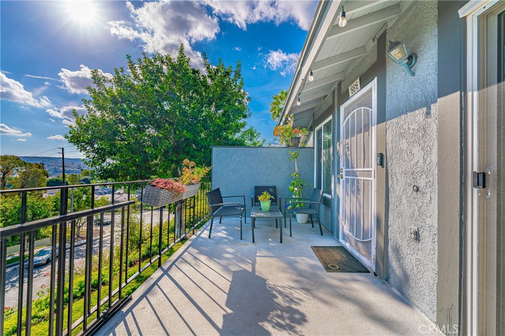 71104046 4f35 4b54 8bfb E12edcd57c55