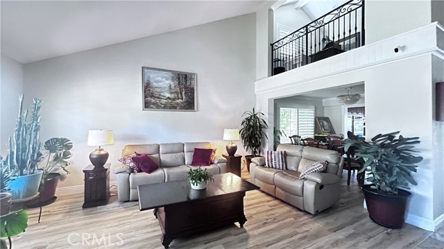 Detail Gallery Image 5 of 28 For 24081 La Chiquita Drive, Mission Viejo,  CA 92691 - 3 Beds | 3 Baths