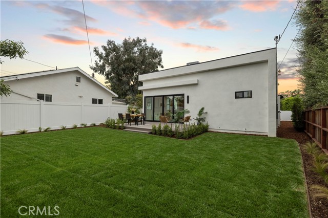 Detail Gallery Image 22 of 52 For 17446 Hatteras St, Encino,  CA 91316 - 4 Beds | 3/1 Baths