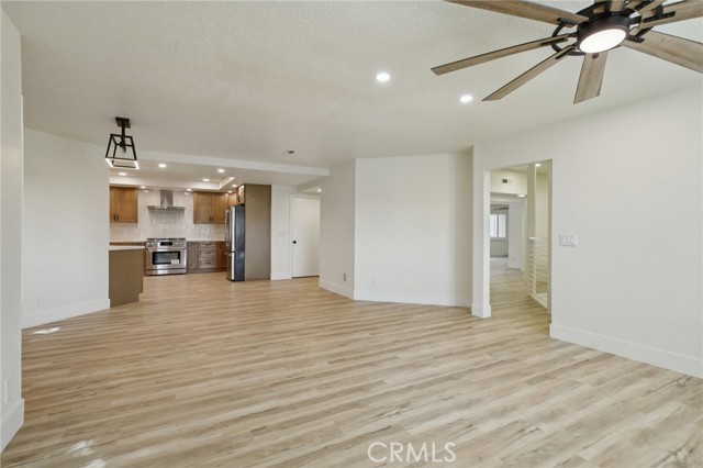 5754 Kellogg Drive, Yorba Linda CA: https://media.crmls.org/medias/7110f2b8-65b7-4101-9070-2a1a438df3b7.jpg